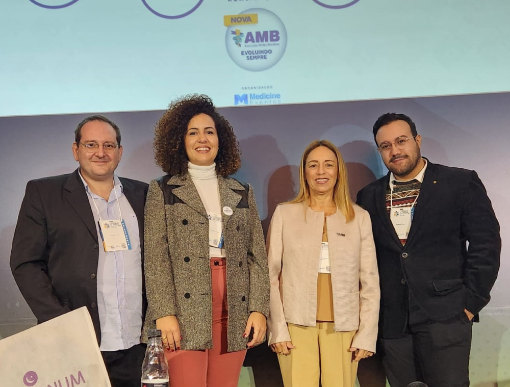 Congresso debate programa de educação e tratado para Medicina Geral