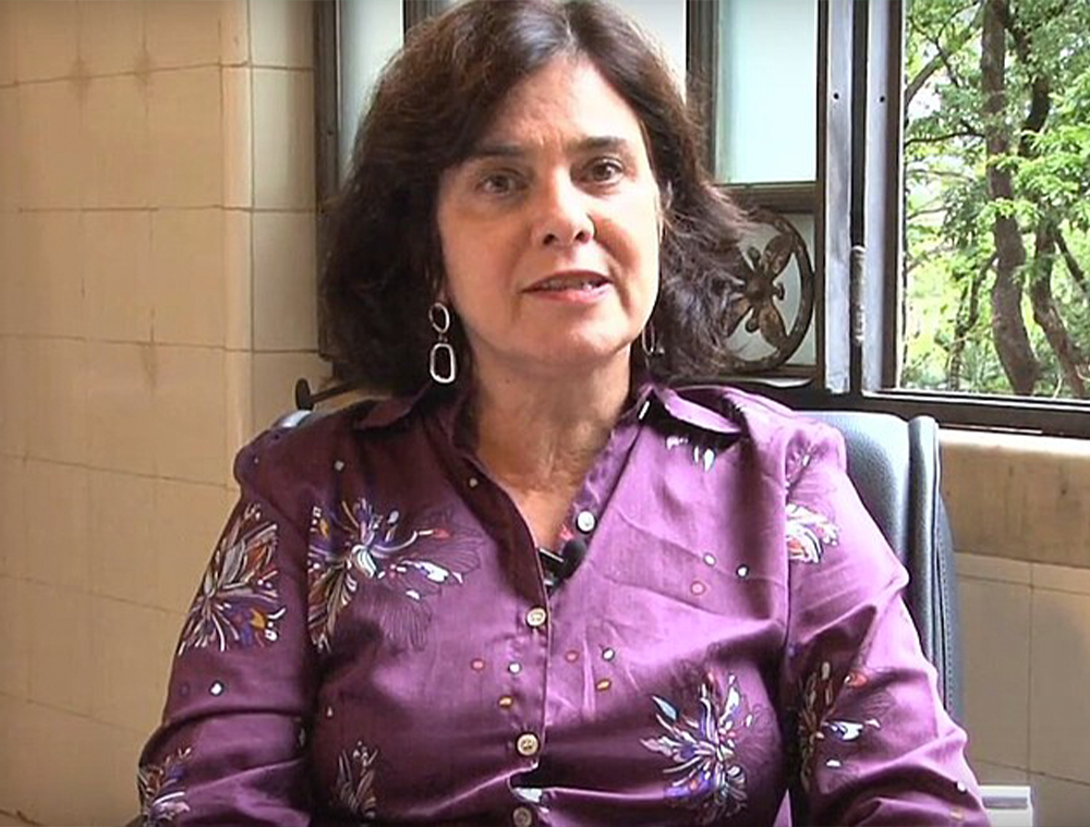 “Precisamos de confiança, paz e democracia”
